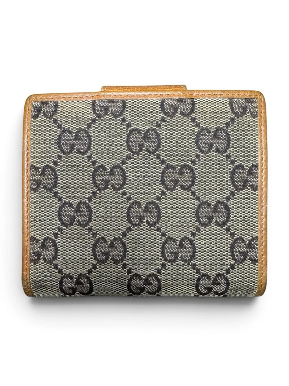 Gucci Abbey Compact GG Canvas Compact Wallet